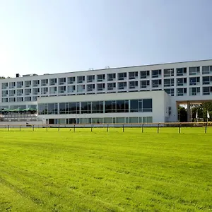 **** Hotel Atlantic Galopprennbahn Deutschland